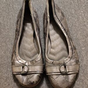 Elegant Snake Print Ballet Flats